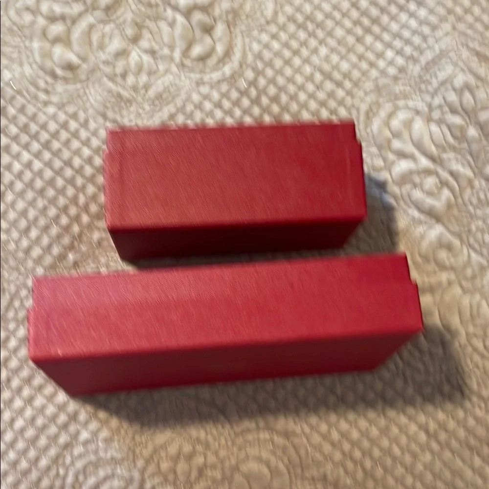 Red Designer Box Set - Picture 2 of 2